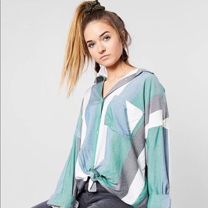 RVCA Striped Front-tie shirt